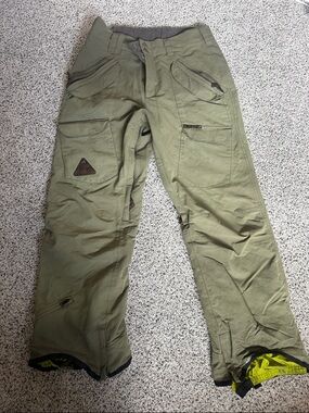 Olive Green INI Snow Cargo Pants